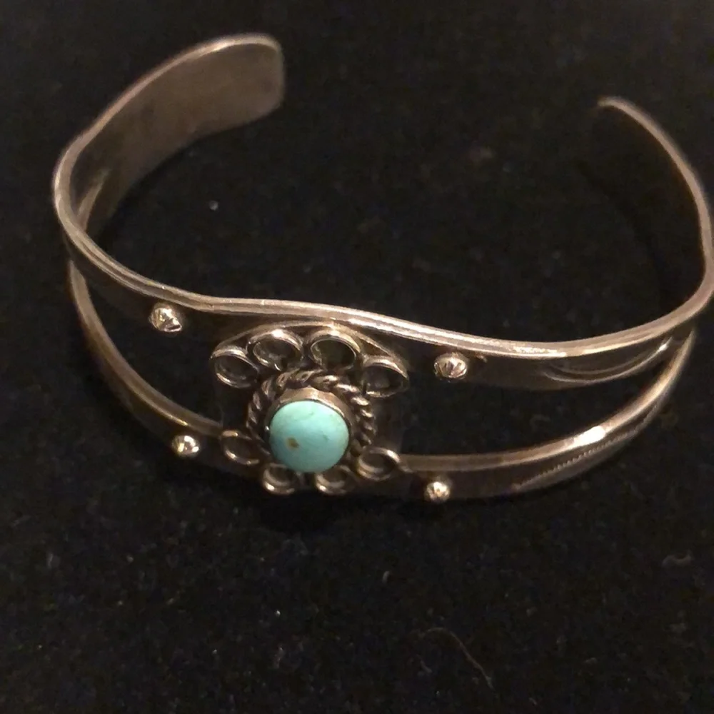 Silver and Turquoise Cuff Bracelet - Picture 2 of 9